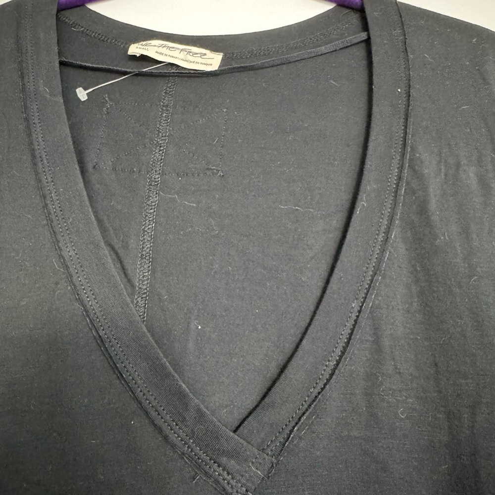 NWOT - WE THE FREE / Black V-Neck Long Sleeve Top - Picture 2 of 6